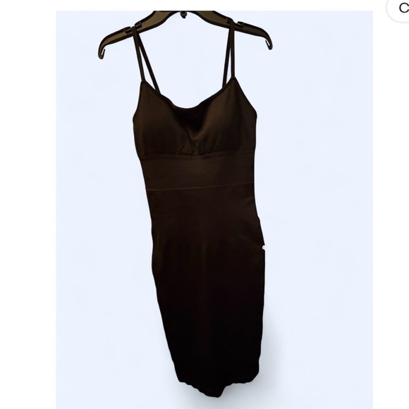 Women’s Black Spaghetti Strap Sculpting Midi Dress in Black | Size XL/XXL - Picture 2 of 11